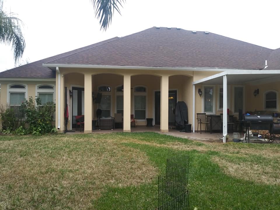 Underlayment and shingle detail